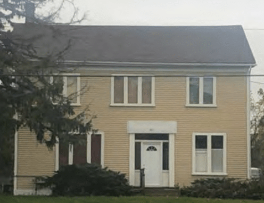 301 Kingston Road looking east towards Kingston Rd